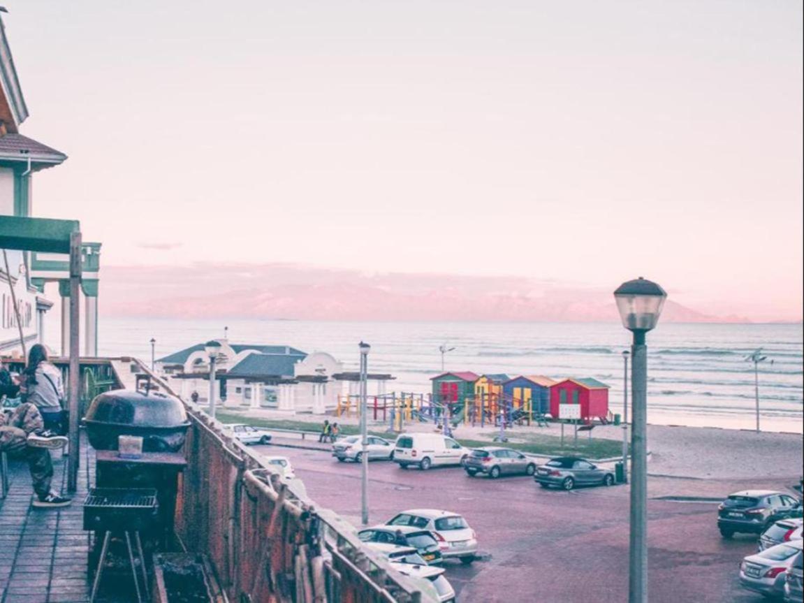 African Soul Surfer Muizenberg Exterior photo